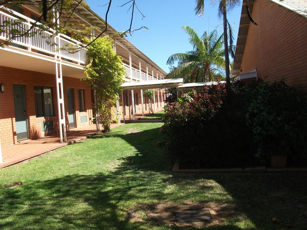 Karratha Central Apartments Buitenkant foto