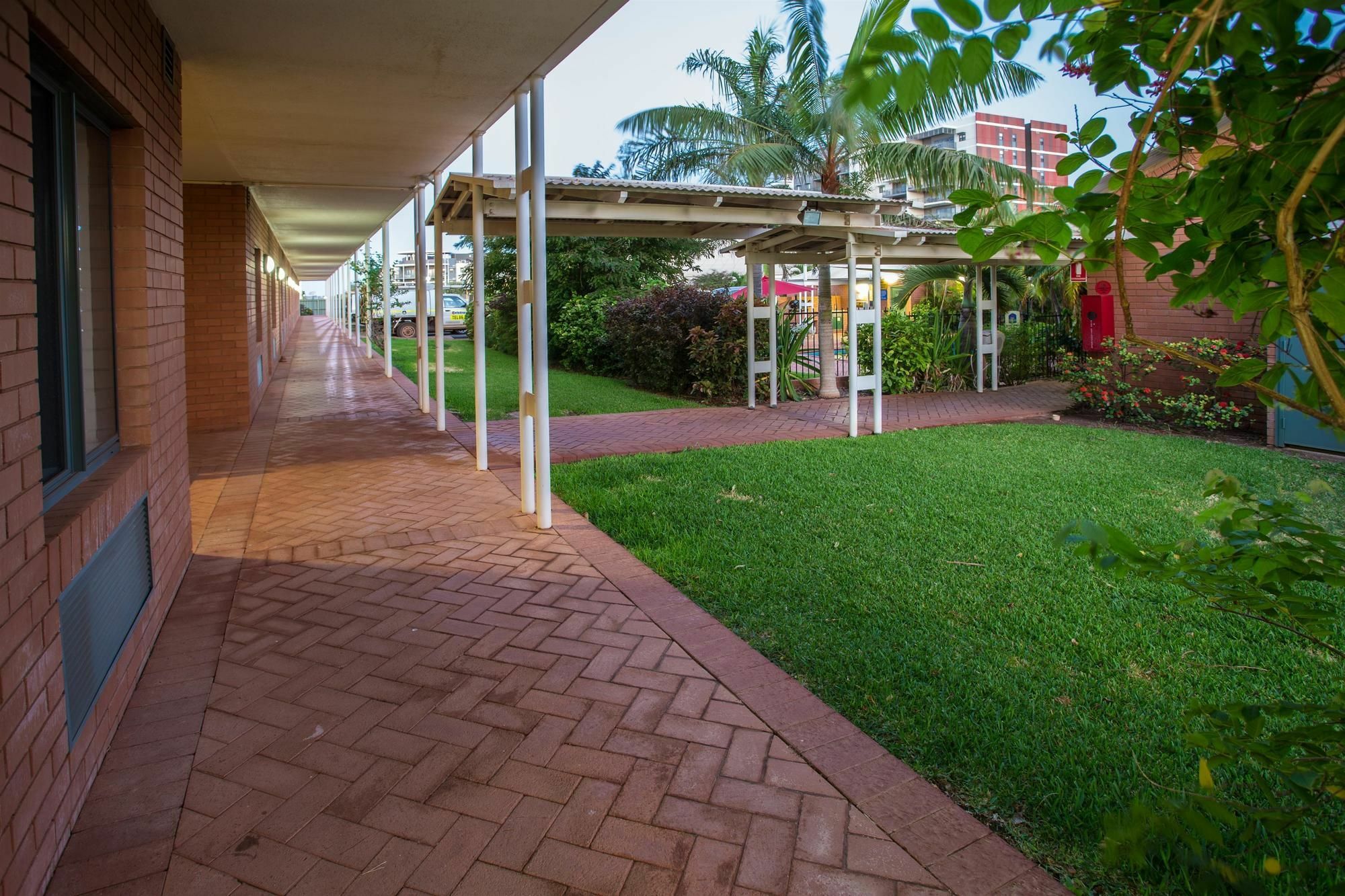 Karratha Central Apartments Buitenkant foto